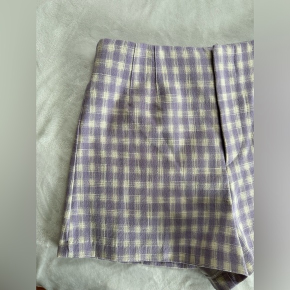 Zara Gingham Shorts Women’s Size M Lavender White Front Zip High Rise - Picture 2 of 6